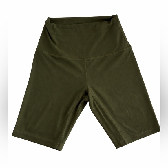 lululemon athletica Dark Olive Green High-Rise Align Shorts - Picture 2 of 4